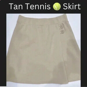 TENNIS 🎾 SKIRT Tan, knit, button detailing, built in shorts